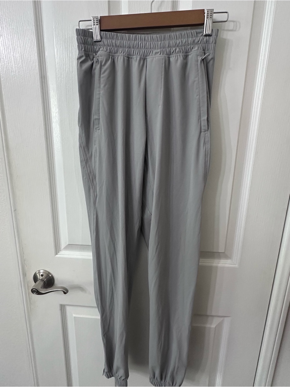 lululemon Surge Jogger - Silver Drop / Light Grey, Size Medium